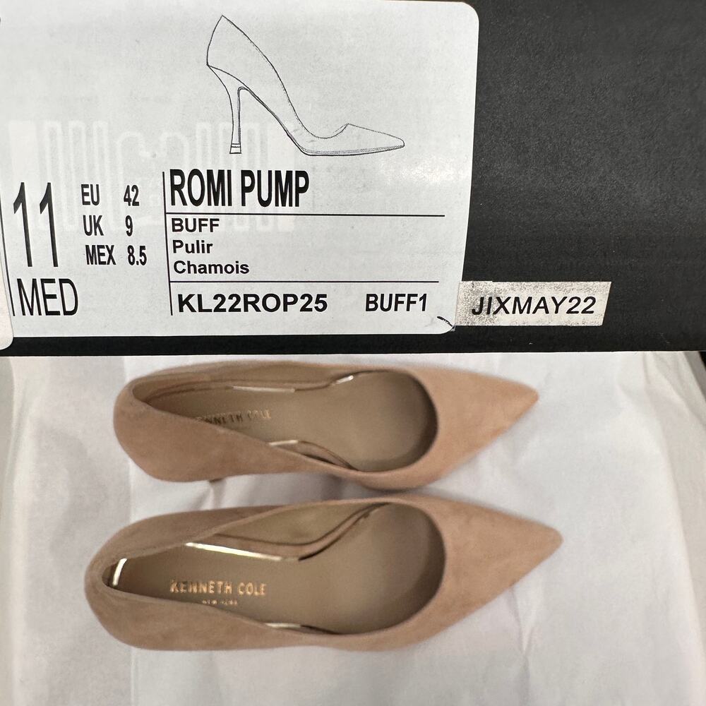 KENNETH COLE New in Box Romi Pump Heels in Buff Neutral  // 11 - Picture 10 of 12